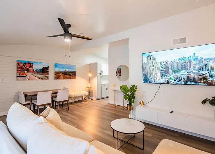 Apartamento Spacious 2 Bedroom, 2 Bath, Pool, Free Parking, Gym Scottsdale