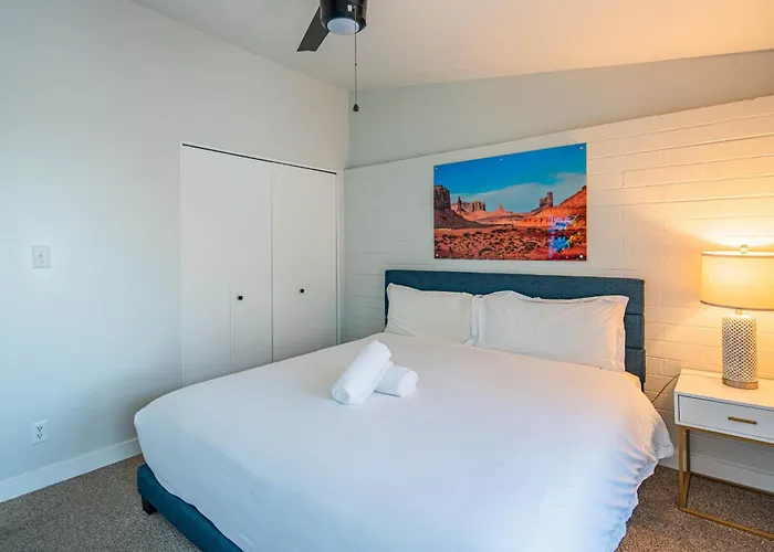 Spacious 2 Bedroom, 2 Bath, Pool, Free Parking, Gym Apartamento Scottsdale