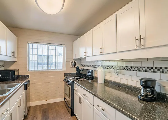 Spacious 2 Bedroom, 2 Bath, Pool, Free Parking, Gym Apartamento Scottsdale